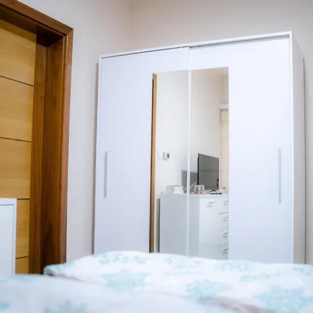 Big Lale Ur 3* Bijeljina